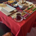Atos Hotel
