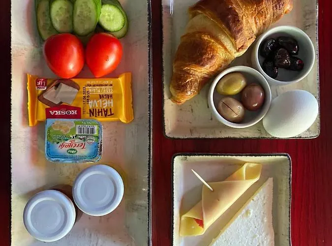 Atos 3* إسكيشير